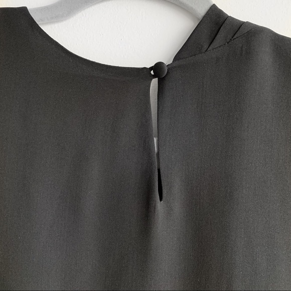 HALSTON HERITAGE | Asymmetrical Blouse | Sz 0 - Picture 4 of 5